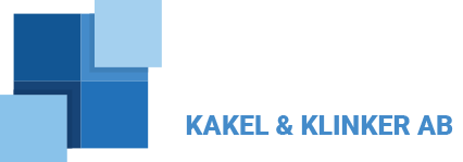 Företagets logotyp som består av namn samt blå klinkers rutor